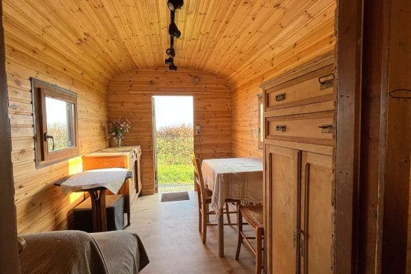 9CC64691-FBCA-484C-AD88-0298A8932626-2048x1152-1